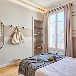 Juria - 3 A Ternes Apartamento *