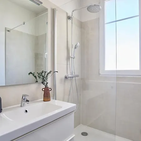 Juria - 3 à Ternes *